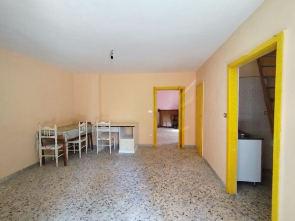 Locale commerciale in zona Viale Vittorio Veneto - immagine 4