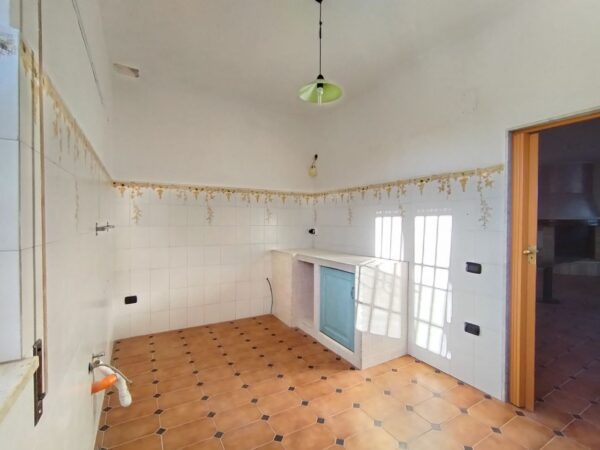 Villa in zona Via Ruvo - immagine 6