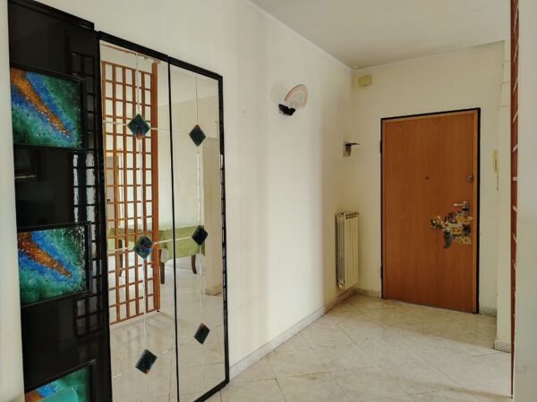 Appartamento con ascensore su II livelli in zona Via Prenestina - immagine 4