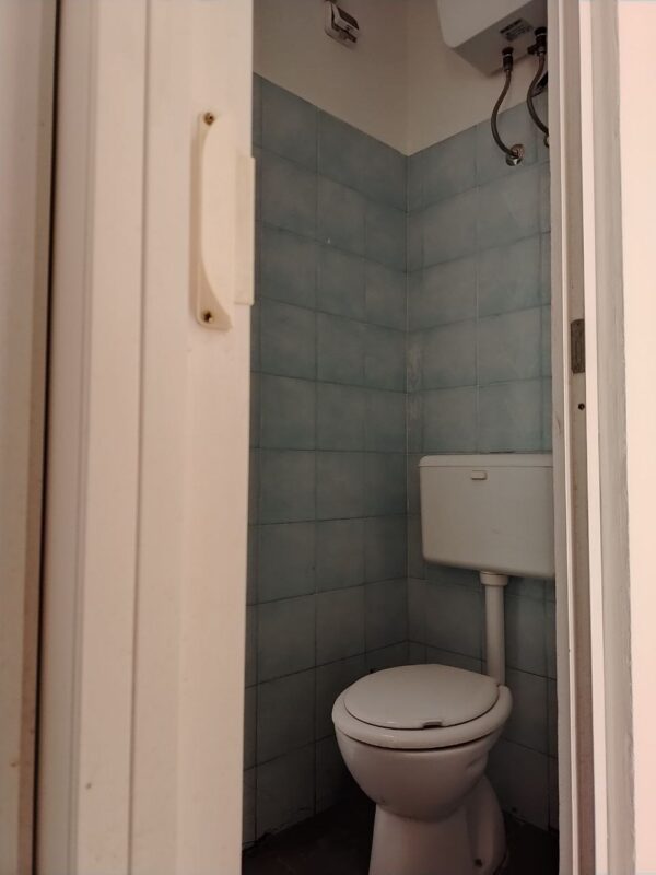 Locale commerciale in zona Via Giuseppe Verdi - immagine 7
