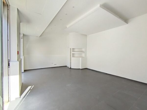 Locale commerciale in zona Via Giuseppe Verdi - immagine 5