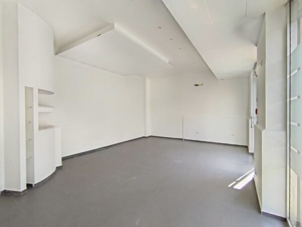 Locale commerciale in zona Via Giuseppe Verdi - immagine 4