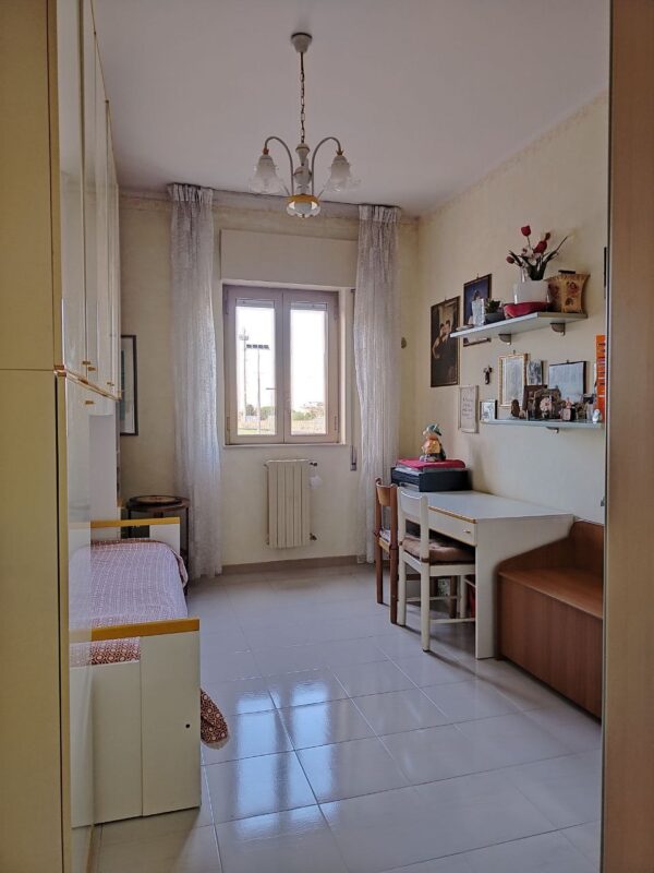 Appartamento con ascensore e garage in zona Via Prenestina - immagine 8
