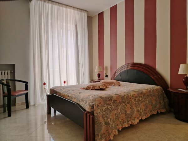 Appartamento con possibilità di garage a Ruvo di Puglia - immagine 9