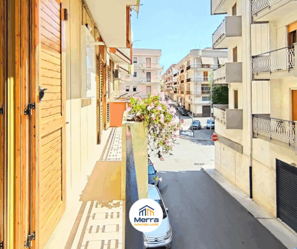 Luminoso appartamento con terrazzo in zona Via Din Minzoni - immagine 15