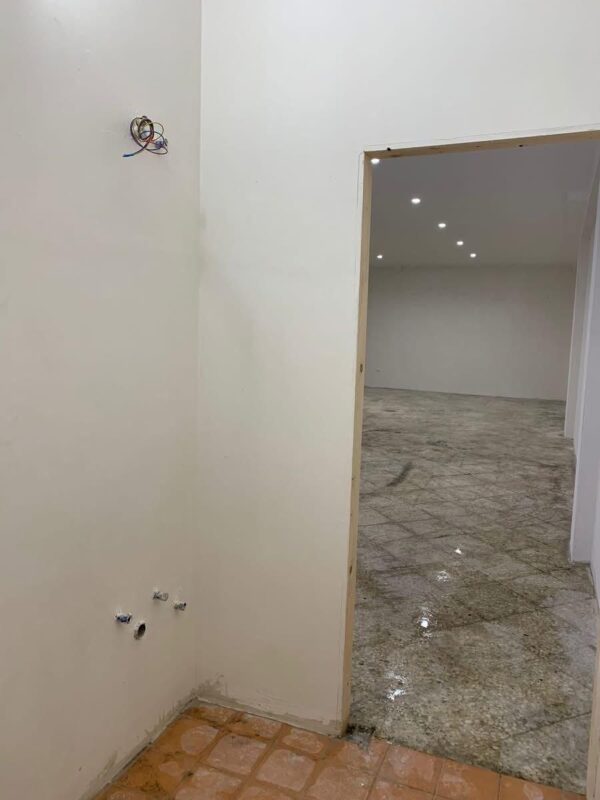 Locale commerciale in zona Via Don Minzoni - immagine 5