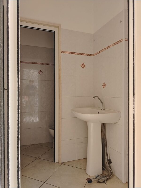 Locale commerciale in zona Via Gravina - immagine 7