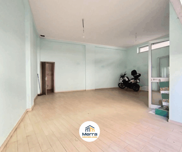 Locale ad uso deposito in zona Via Spirito Santo - immagine 3
